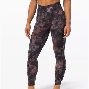 Lululemon Unlimit Legging 25”